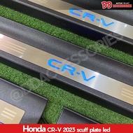 ชายบันได CRV 2022 2023 2024 2025 G6 ขอบดำ มีไฟ สีฟ้า 1 ชุด มี 4 ชิ้น ชิ้นบนสีตัวรถ NT (มีไฟ)