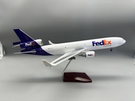 cod MD11 Plane Model FedEx Cargo Airways Resin Plastic model With Wheels Landing Gears Replica Stati