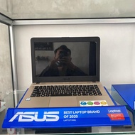 Laptop Asus X441U Second Like New