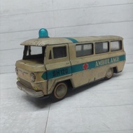 Vintage Toys Old-School Ambulance Car Toys SH 120 Ambulance Dimensions 25*10*9 CM