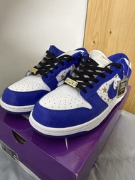 Nike SB Dunk Low supreme