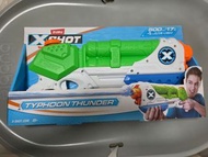 ZURU X-SHOT Typhoon Thunder 水槍