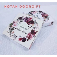 PREMIUM💐 READY STOCK GOODIES || BOX Pinggan Piring EXCLUSIVE 💐/10 PCS(PKT)