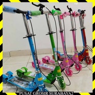 4-color Children's Otoped scooter/3-Wheel Iron Children's scooter scooter Character scooter