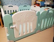韓國 Caraz 兒童圍欄，8-9成新 (不包括兒童墊）