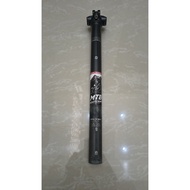 Saddle Entity and Carbon Seatpost