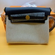 Hermes 愛馬仕 全新 Mini Herbag 20 cm ZIP 帆布 斜背包
