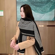 Scarf with patterns, easy to coordinate and keep warm in winter, size 185*65cm