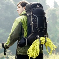 。Outdoor Hiking Bag Ultra-Light Waterproof Multifunctional Hiking Backpack Men Backpack 35L