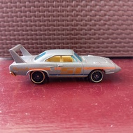 Hot wheels loose 70 plymouth superbird series 51th anniversary chrome black 51 year