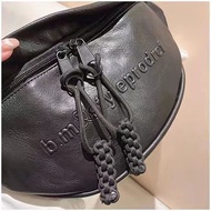 Chest Bag Messenger Bag 2023 Fashion Dumpling Bag High-End Texture Men Women Casual Chain Dumpling Bag 4.19