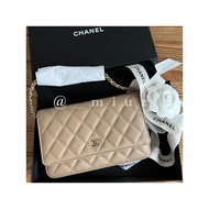 ［ Chanel ］beige wallet on chain 奶茶色 淡金扣 魚子醬牛皮woc