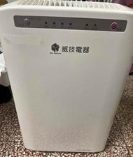 福利品9成6新 威技除濕機6公升WDH-126a