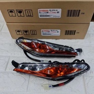 《Original》Yamaha Lc135 V2 Signal Vietnam Ex135 55P-H3310/20 Front Signal Depan exciter135 With Socke
