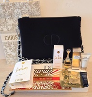 Dior Beauty CD Logo黑色化妝袋配斜孭長鏈+J'ADORE 香水Skin care set
