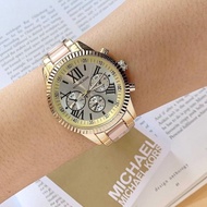 นาฬิกาข้อมือ Michael  Kors  นาฬิกาสายเลส​  - ขนาดหน้าปัด 38 mm สินค้ามีถ่าน ผ้าเช็ค ถุงผ้าแถมให้นะคะ