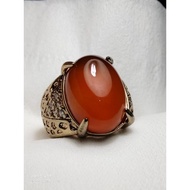 MERAH Red Velvet Agate Ring
