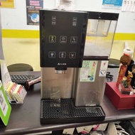 *二手自己清潔!!元山家電 觸控式濾淨溫熱開飲機 YS-826DW$2200