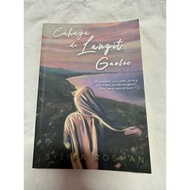 Cahaya di Langit Gaelic Novel Preloved Bahasa Melayu