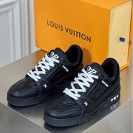 Louis Vuitton Trainer menyerap hentakan tahan haus kasut atas rendah yang selesa dan serba boleh hit