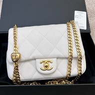 近新品 香奈兒/Chanel 白金荔枝紋牛皮愛心方胖子鏈條包 芯片款