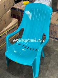 kursi santai sandaran tinggi / kursi santai plastik warna pantai hosee