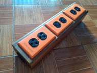 บล็อคพ่วงไม้สัก  R270U  ชนิด 6 ช่องเสียบ แบบยาว (ราคาไม่รวมสายไฟพ่วง)