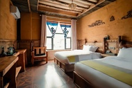 Nuolin Homestay (Daocheng Yading)