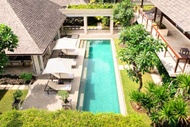 水明漾的5臥室公寓 - 930平方公尺/5間專用衛浴 (Cambodia 5 BR Calm Private Pool Villa IR42)