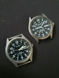 đồng hồ nam hiệu ALBA army. mặt đen kim và cọc số dạ quang. lọch thứ ngày. vỏ titanium. chống nước 2