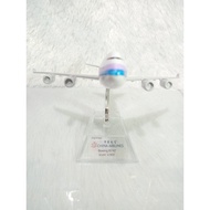 Airline Diecast B747 with Stand Label