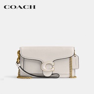 COACH กระเป๋าคล้องมือขนาดเล็กผู้หญิงรุ่น Tabby Wristlet CJ925 B4/HA สีขาว