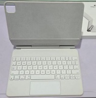 Apple iPad Magic Keyboard 鍵盤連觸控板