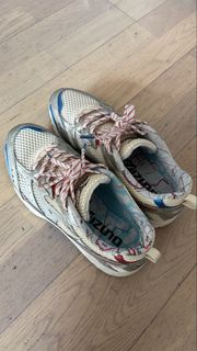 Mizuno MXR Osaka pack