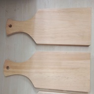Pine wood cutting board