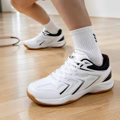 2026 New Arrival Badminton Mens Shoes Breathable Man Indoor Court Shoes Comfortable Men Tennis Shoes