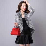 Women's Wool Knitted Shawl - Seahorse Design