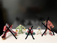 扭蛋 渣古（Johnny)& 雙面魔蟹& 魔蟹及紅色高達（馬莎專用）& RX-78-2高達&舊渣古&EZ8高達-一年戰爭系列，如果配合其他一年戰爭系列產品購買，可額外平$10