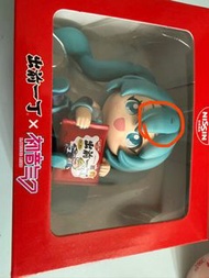 出前一丁初音公仔