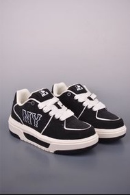 MLB NY 黑色運動鞋