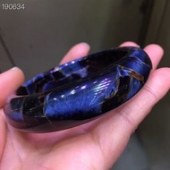 1⃣️超美精品彼得石手鐲！💎💎彼得石是一種無比珍貴的能量石👍👍天然磁場可以激發人體內的正能量，佩戴者能發揮如王者的力量💪💪是消災辟邪·招財納福的寶石💗💗極其難得稀有，火彩效應光極强！規格58.1*16
