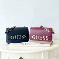 GUESS Women's fashion chain shoulder bag messenger bag