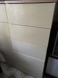 塑膠白色五桶櫃2個