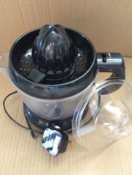 搾汁機（Juice Extractor)