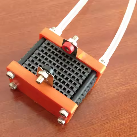 Hydrogen Fuel Cell, Proton Exchange Membrane Fuel Cell, 2W Hydrogen Fuel Cell. A 1W Hydrogen Fuel Ce