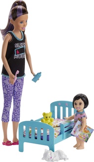 Barbie Skipper Babysitters Inc. Bedtime Playset with Babysitting Skipper Doll, Toddler Doll with Glo