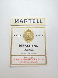 廣和代理金牌馬爹利VSOP酒標 一張，靚金光，水印。