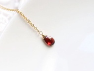 Love Fulfillment 石榴石深紅色項鍊 1 月生日石