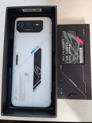 ROG Phone 6 512GB 連風扇