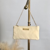 【 日本直送 名牌中古包 】Salvatore Ferragamo સૅલ્વાતોરે ફેર્રાગામો 手提包 米色 品牌標誌 配件小包 y3ay4g